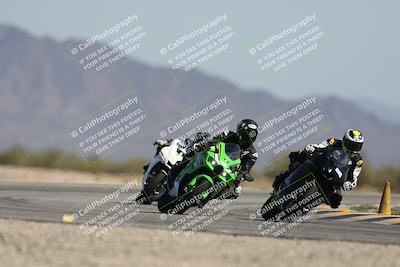 media/Oct-02-2025-Racers Edge (Thu) [[2c91cb6ab3]]/3-B Group/Session 5-Turn 15 (215pm)/